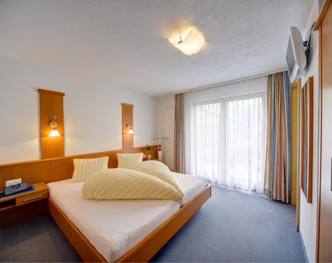Soliva Hotel & Apartments 萨姆瑙恩 外观 照片
