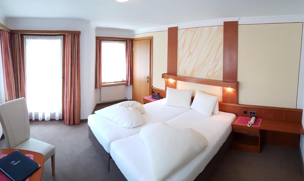 Soliva Hotel & Apartments 萨姆瑙恩 外观 照片
