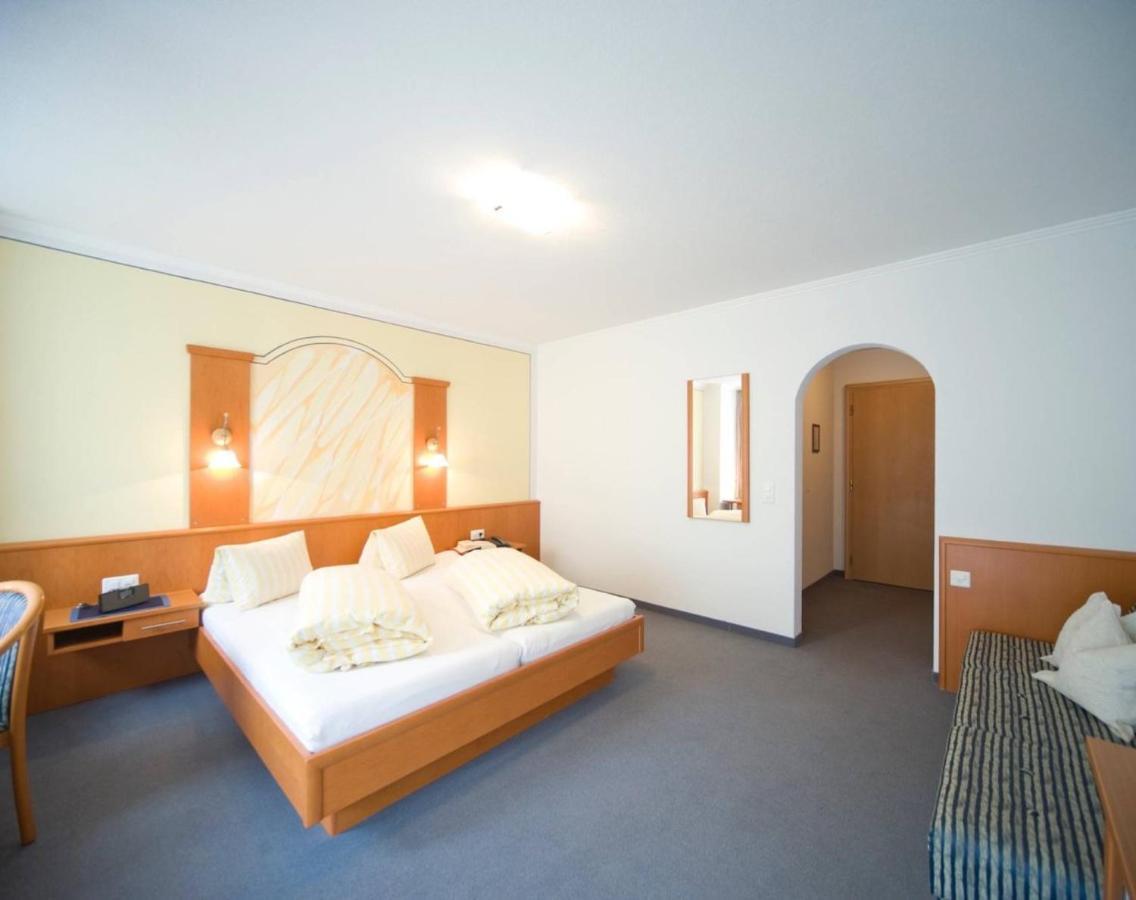 Soliva Hotel & Apartments 萨姆瑙恩 外观 照片