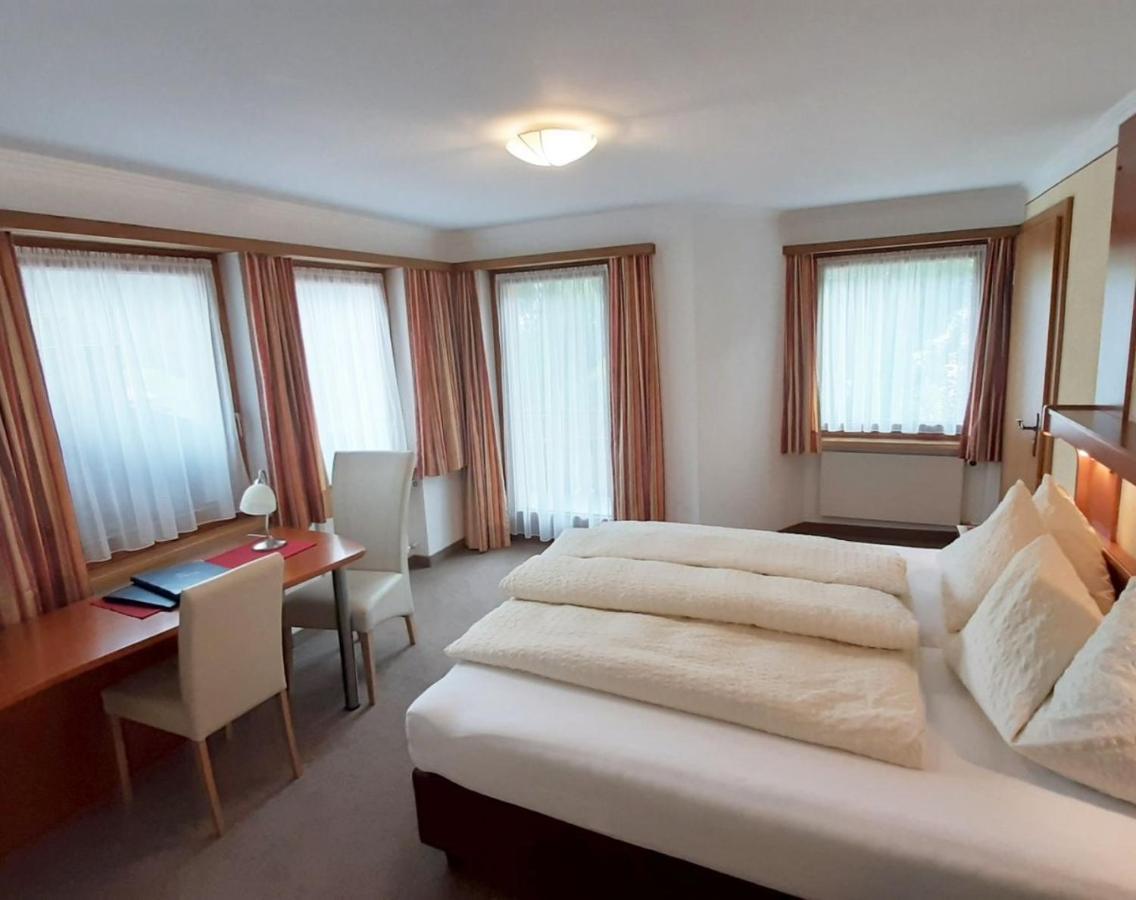 Soliva Hotel & Apartments 萨姆瑙恩 外观 照片